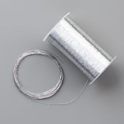 Garn Metallic-Flair In Silber